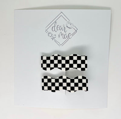 Hair Clip-Wavy Checkered Rectangle